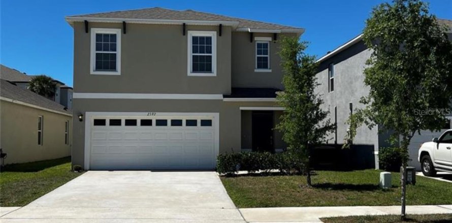 Casa en Tavares, Florida 5 dormitorios, 234.86 m2 № 1717413