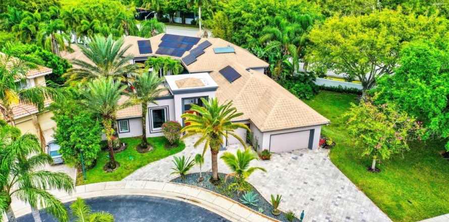 House in Boca Raton, Florida 5 bedrooms, 463.86 sq.m. № 1051084