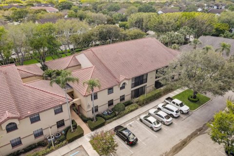 Condominio en alquiler en Boynton Beach, Florida, 3 dormitorios, 123.19 m2 № 1128943 - foto 1