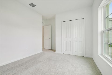 Casa en alquiler en Kissimmee, Florida, 4 dormitorios, 179.86 m2 № 1901653 - foto 18