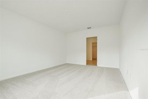 Casa en alquiler en Kissimmee, Florida, 4 dormitorios, 179.86 m2 № 1901653 - foto 28