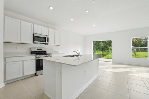 Casa en alquiler en Kissimmee, Florida, 4 dormitorios, 179.86 m2 № 1901653 - foto 11