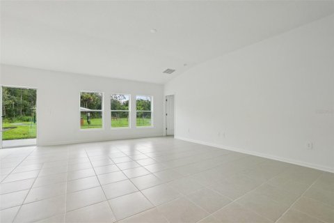 Casa en alquiler en Kissimmee, Florida, 4 dormitorios, 179.86 m2 № 1901653 - foto 15
