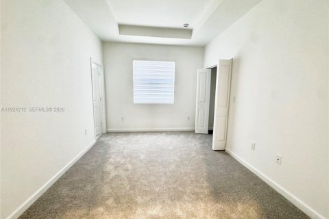 Townhouse in Florida City, Florida 3 bedrooms № 1995068 - photo 14