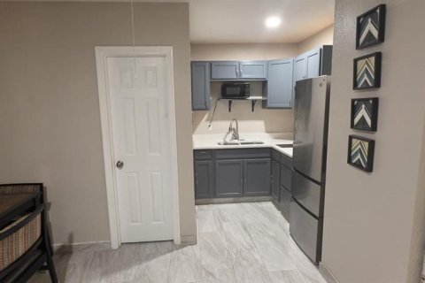 Appartement à louer à Kissimmee, Floride: 1 chambre, 27.87 m2 № 2416805 - photo 13