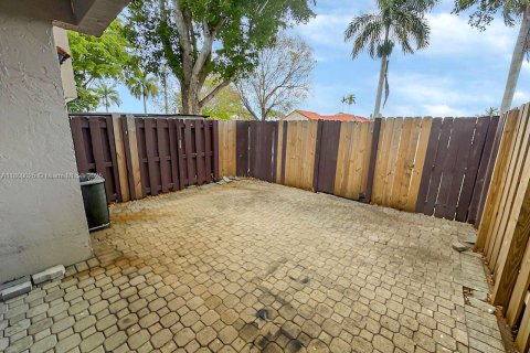 Adosado en venta en Miami, Florida, 2 dormitorios, 108.7 m2 № 1750336 - foto 25