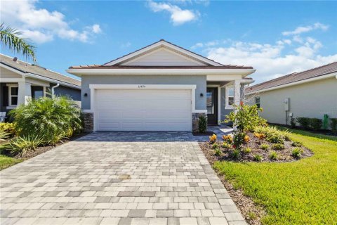 House in Venice, Florida 3 bedrooms, 167.04 sq.m. № 1873929 - photo 1