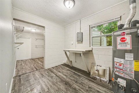 House in Leesburg, Florida 3 bedrooms, 135.08 sq.m. № 2393601 - photo 11