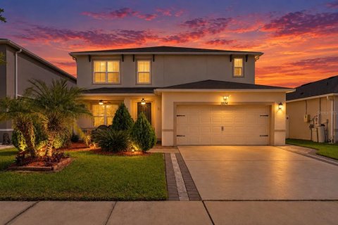 Villa ou maison à vendre à Kissimmee, Floride: 5 chambres, 262.36 m2 № 2406740 - photo 2