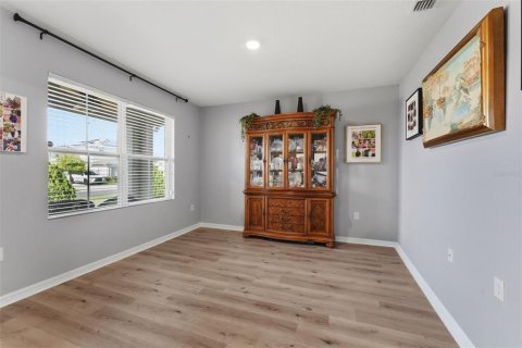 Villa ou maison à vendre à Kissimmee, Floride: 5 chambres, 262.36 m2 № 2406740 - photo 15