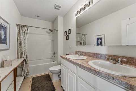 Villa ou maison à vendre à Kissimmee, Floride: 5 chambres, 262.36 m2 № 2406740 - photo 23