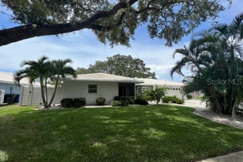 Villa ou maison à Sarasota, Floride 2 chambres, 139.17 m2 № 2347858