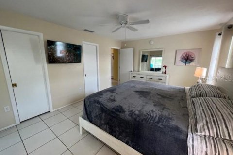 Villa ou maison à louer à Sarasota, Floride: 2 chambres, 139.17 m2 № 2347858 - photo 23