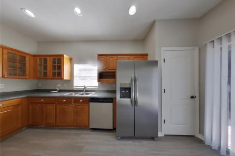 House in Orlando, Florida 4 bedrooms, 160.54 sq.m. № 1911545 - photo 4