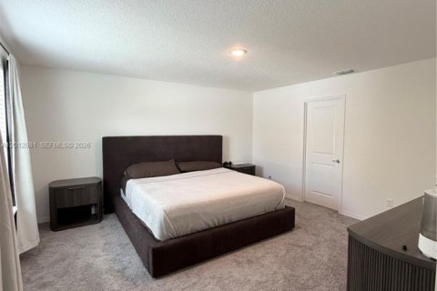 Casa en alquiler en Port St. Lucie, Florida, 4 dormitorios, 242.47 m2 № 2075724 - foto 12