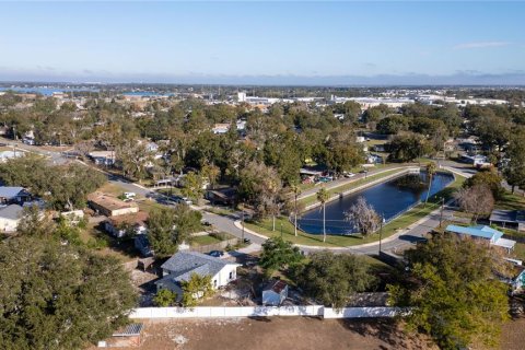 Commercial property in Auburndale, Florida 39.95 sq.m. № 1732779 - photo 11
