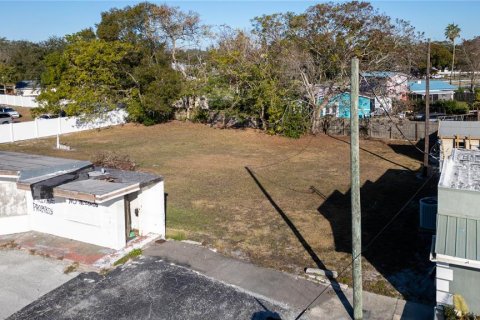 Commercial property in Auburndale, Florida 39.95 sq.m. № 1732779 - photo 5