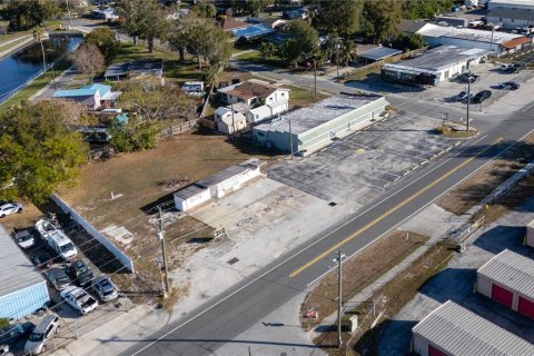 Commercial property in Auburndale, Florida 39.95 sq.m. № 1732779 - photo 9