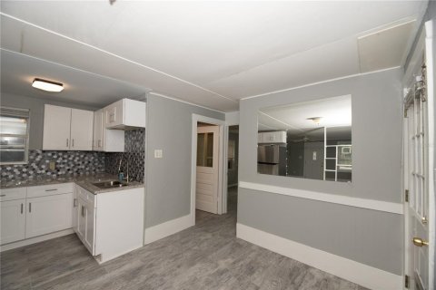 Casa en venta en Madeira Beach, Florida, 3 dormitorios, 200.67 m2 № 1535690 - foto 6