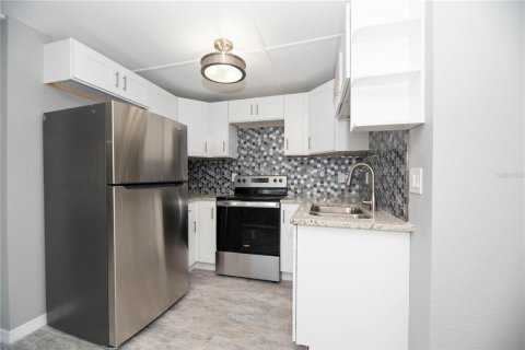 Casa en venta en Madeira Beach, Florida, 3 dormitorios, 200.67 m2 № 1535690 - foto 24