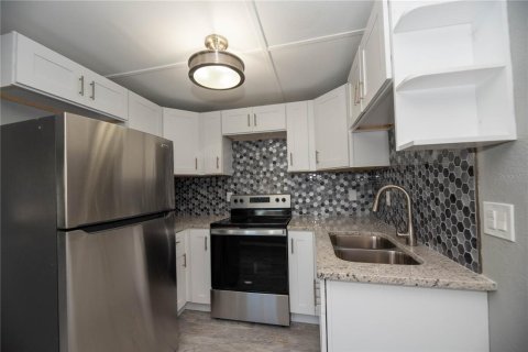 Casa en venta en Madeira Beach, Florida, 3 dormitorios, 200.67 m2 № 1535690 - foto 29
