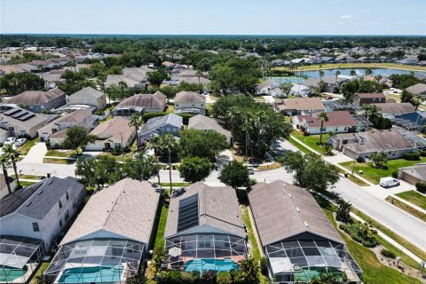House in Davenport, Florida 4 bedrooms, 155.33 sq.m. № 1203843 - photo 26