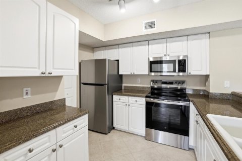 Copropriété à vendre à Tequesta, Floride: 2 chambres, 92.07 m2 № 2389874 - photo 12