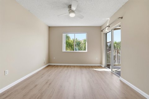 Copropriété à vendre à Tequesta, Floride: 2 chambres, 92.07 m2 № 2389874 - photo 16
