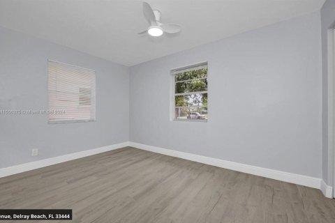 House in Delray Beach, Florida 3 bedrooms, 116.13 sq.m. № 2251509 - photo 9