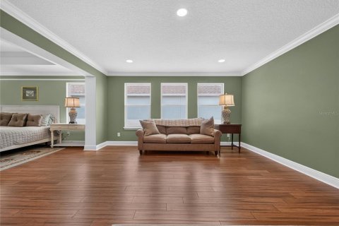 House in Windermere, Florida 4 bedrooms, 348.01 sq.m. № 2321417 - photo 24