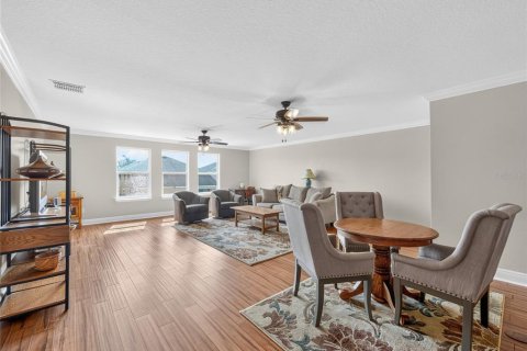 House in Windermere, Florida 4 bedrooms, 348.01 sq.m. № 2321417 - photo 15