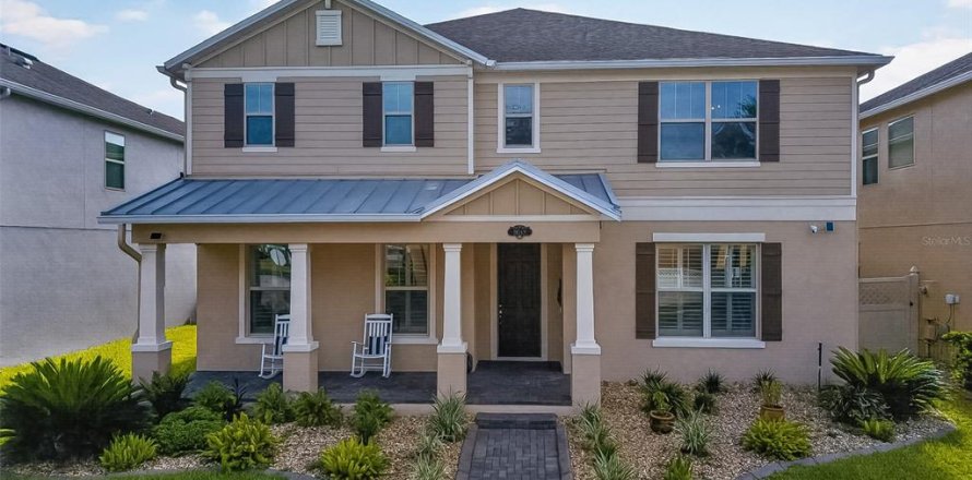 House in Windermere, Florida 4 bedrooms, 348.01 sq.m. № 2321417