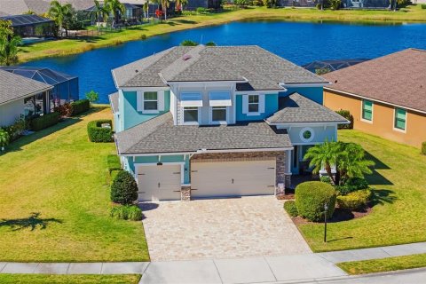 Villa ou maison à HARMONY AT LAKEWOOD RANCH à Lakewood Ranch, Floride 4 chambres, 242.2 m2 № 2105445