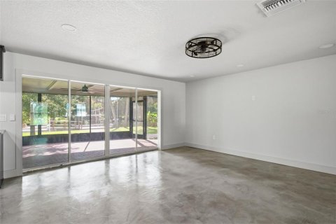 Villa ou maison à vendre à Crystal River, Floride: 3 chambres, 161.84 m2 № 2342104 - photo 17