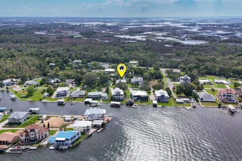 Villa ou maison à vendre à Crystal River, Floride: 3 chambres, 161.84 m2 № 2342104 - photo 7