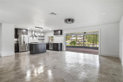 Villa ou maison à vendre à Crystal River, Floride: 3 chambres, 161.84 m2 № 2342104 - photo 28