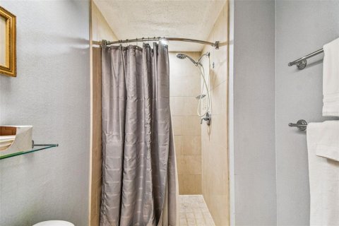 Купить кондоминиум в Палм-Харбор, Флорида 4 комнаты, 112.41м2, № 1915109 - фото 23