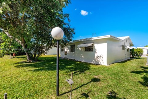 House in Pompano Beach, Florida 2 bedrooms, 96.06 sq.m. № 1969662 - photo 25