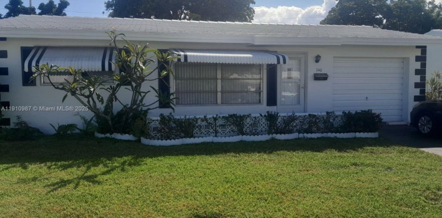 House in Pompano Beach, Florida 2 bedrooms, 96.06 sq.m. № 1969662