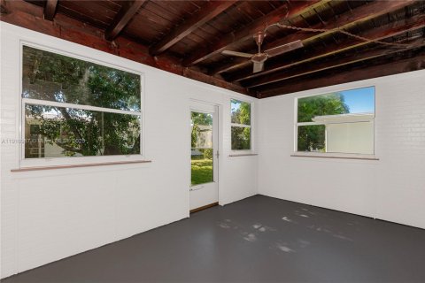 House in Pompano Beach, Florida 2 bedrooms, 96.06 sq.m. № 1969662 - photo 21