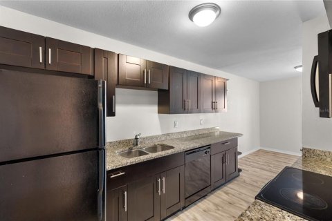 Copropriété à vendre à Saint Petersburg, Floride: 2 chambres, 98.1 m2 № 2304508 - photo 9