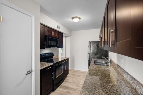 Copropriété à vendre à Saint Petersburg, Floride: 2 chambres, 98.1 m2 № 2304508 - photo 10