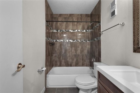 Copropriété à vendre à Saint Petersburg, Floride: 2 chambres, 98.1 m2 № 2304508 - photo 30