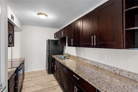 Copropriété à vendre à Saint Petersburg, Floride: 2 chambres, 98.1 m2 № 2304508 - photo 13