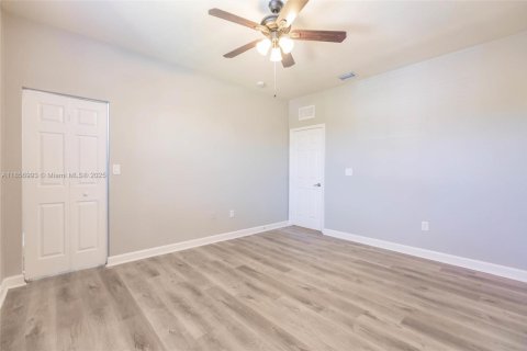 House in Cutler Bay, Florida 5 bedrooms, 270.9 sq.m. № 1920034 - photo 25