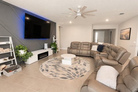 House in Ocala, Florida 4 bedrooms, 237.18 sq.m. № 2221364 - photo 5