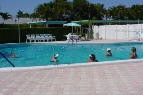Appartement à louer à West Palm Beach, Floride: 2 chambres, 77.02 m2 № 2242342 - photo 8