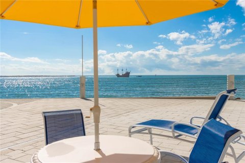 Condominio en venta en Clearwater, Florida, 2 dormitorios, 110.18 m2 № 1878093 - foto 13