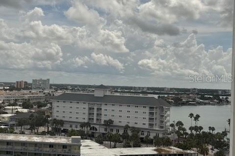 Condominio en venta en Clearwater, Florida, 2 dormitorios, 110.18 m2 № 1878093 - foto 27
