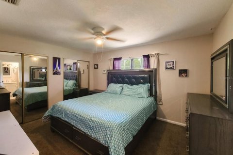 House in Ocala, Florida 3 bedrooms, 142.51 sq.m. № 1807489 - photo 10